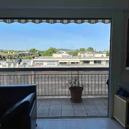 Delphine Apartmán *