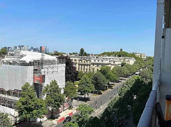 Delphine Lejlighed Paris